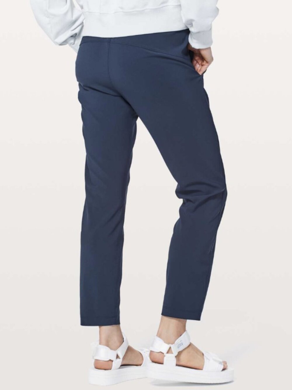 Lululemon On The Fly Pant *Woven 28" True Navy - Picture 2 of 9